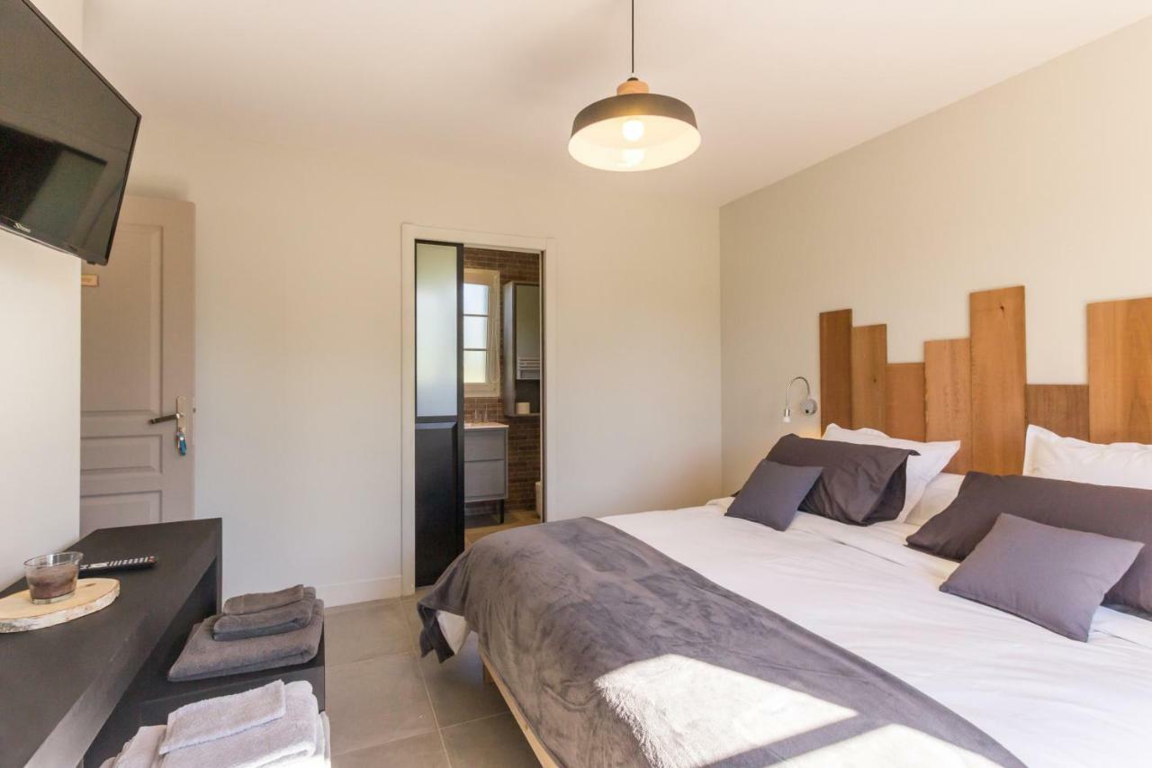 Chambres "Le Tirel " Reux Luaran gambar