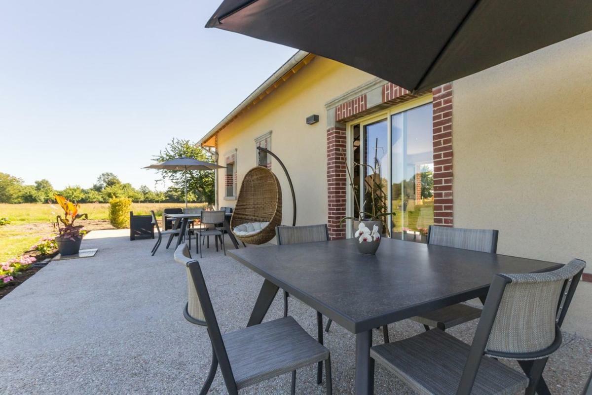 Chambres "Le Tirel " Reux Luaran gambar